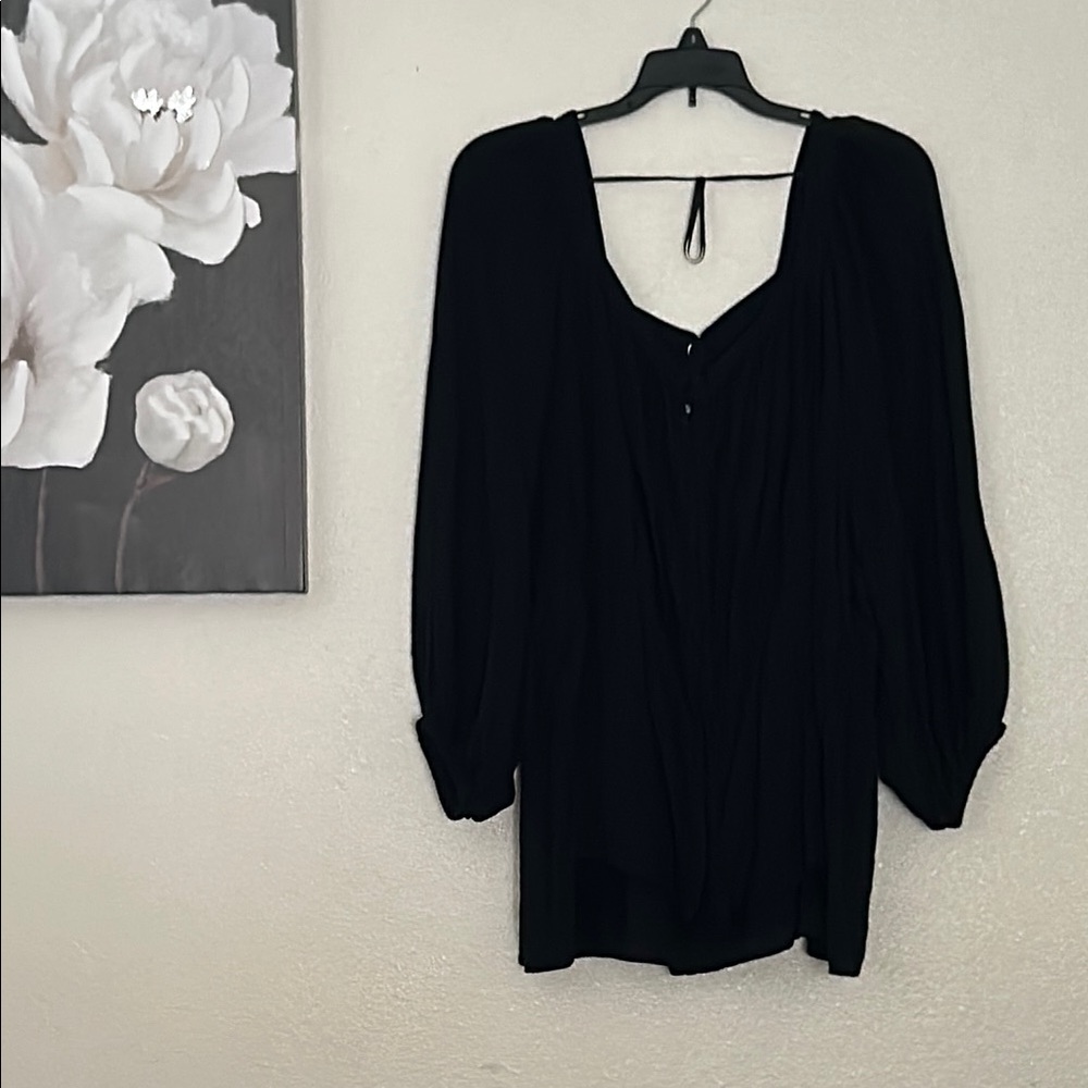 Old Navy Elegant Black Women's Top.